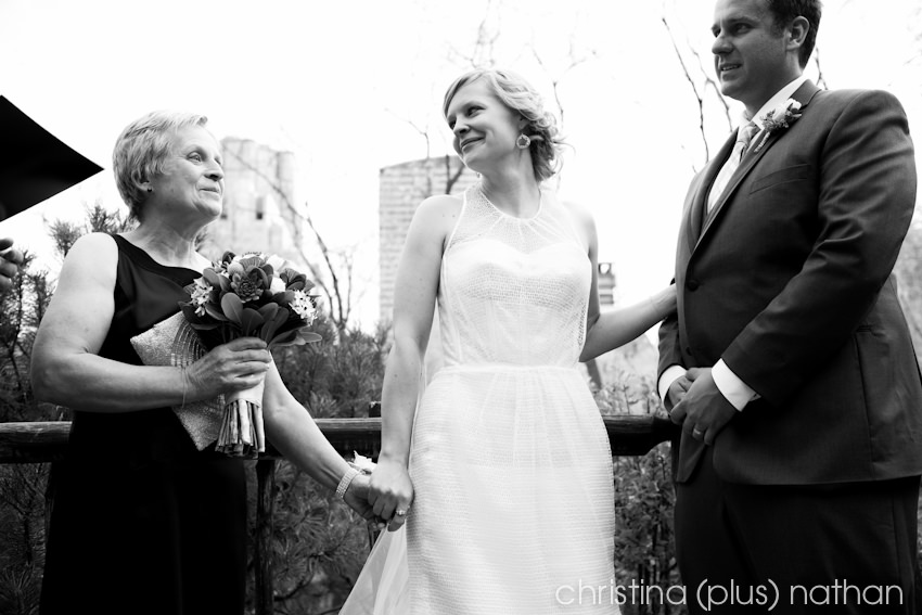 Black and White River Cafe wedding photos